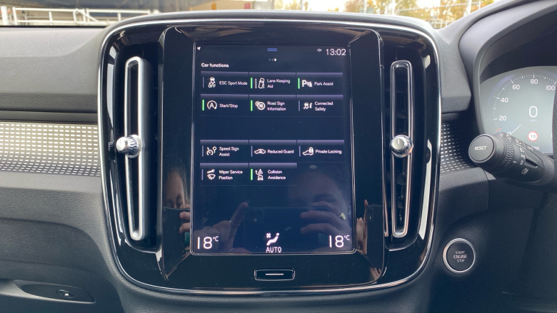 Volvo Xc40 1.5 T3 [163] R DESIGN 5dr Geartronic Petrol Estate